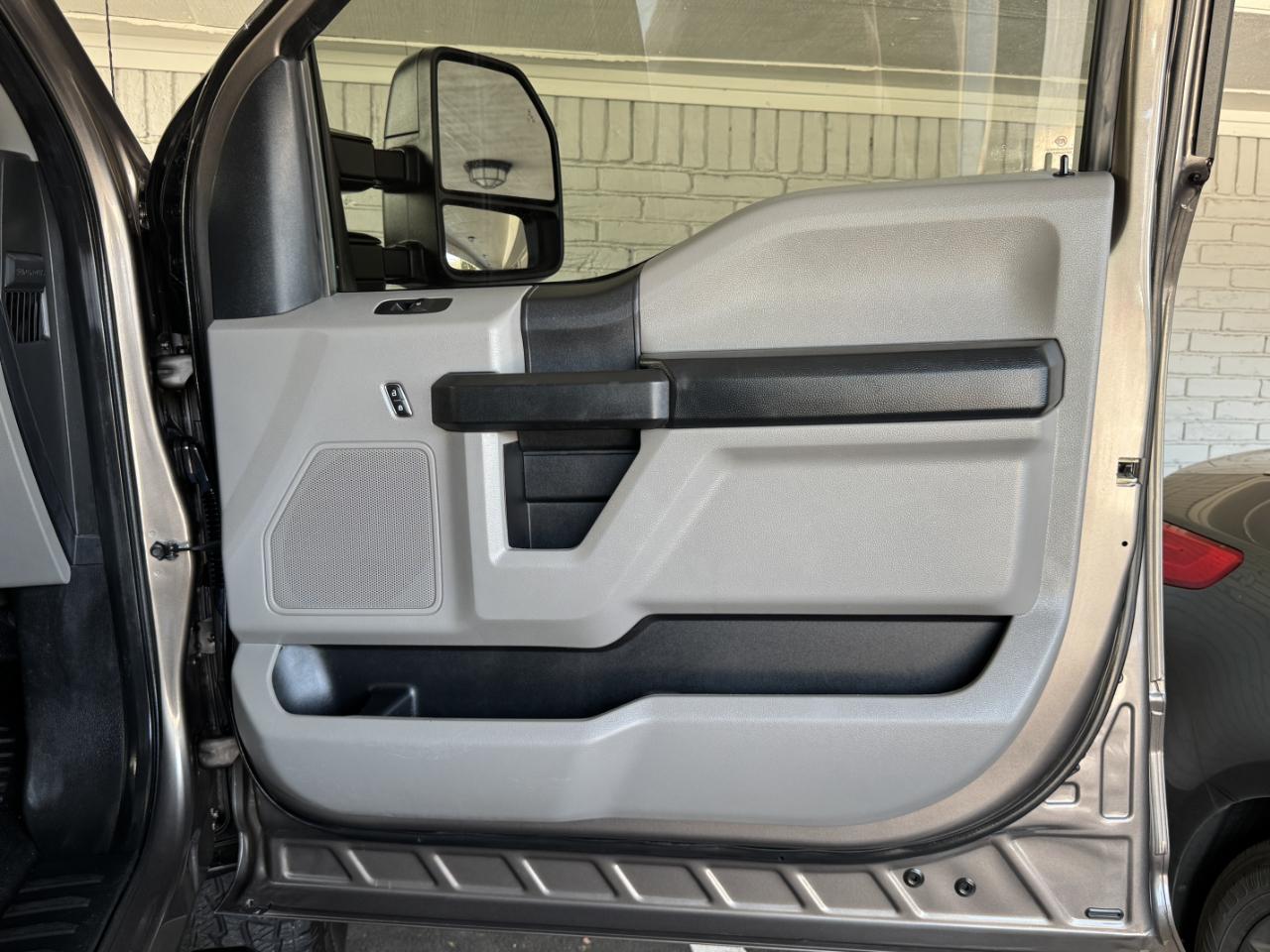 Ford Super Duty F-350 DRW  2019