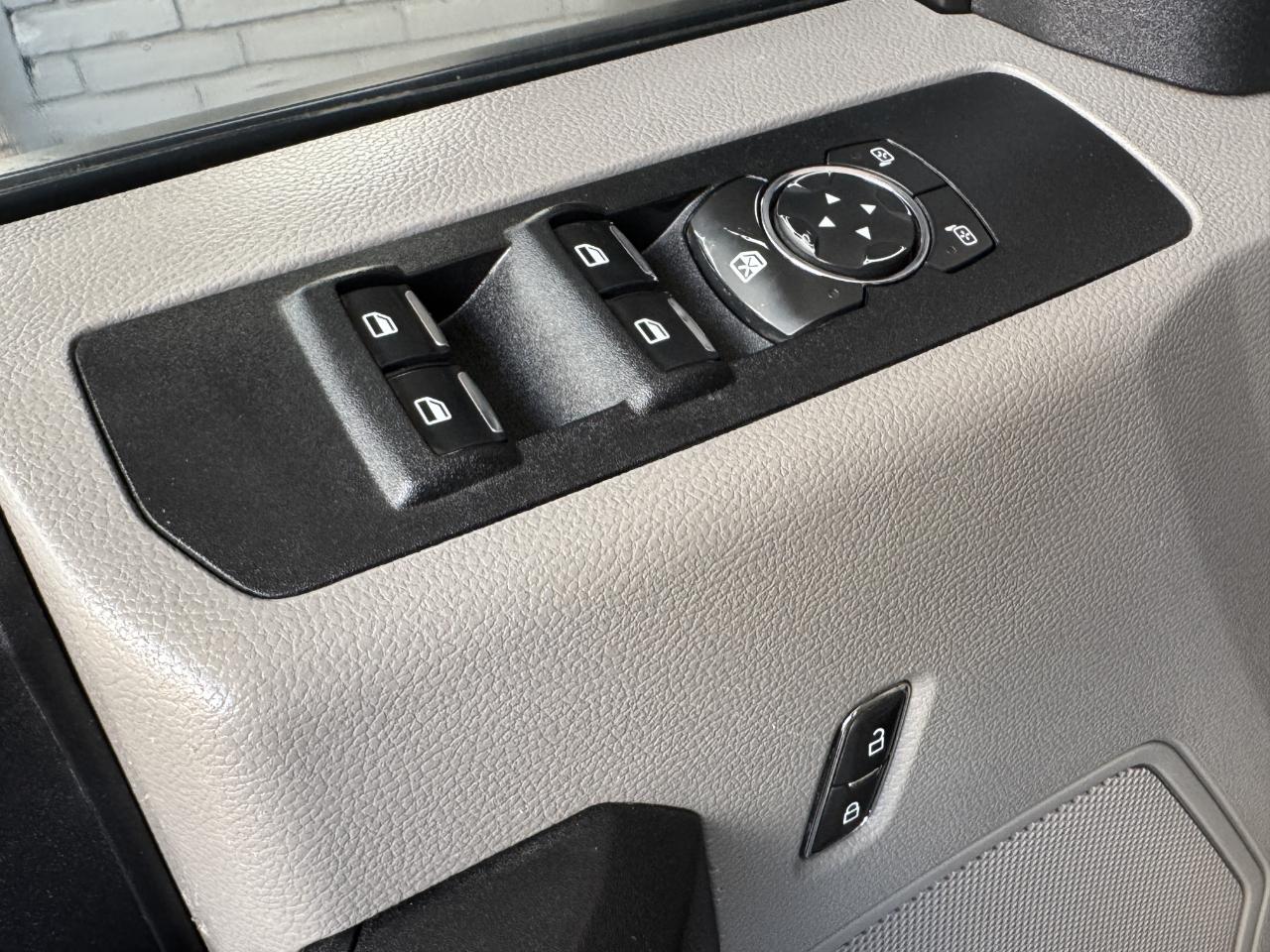 Ford Super Duty F-350 DRW  2019