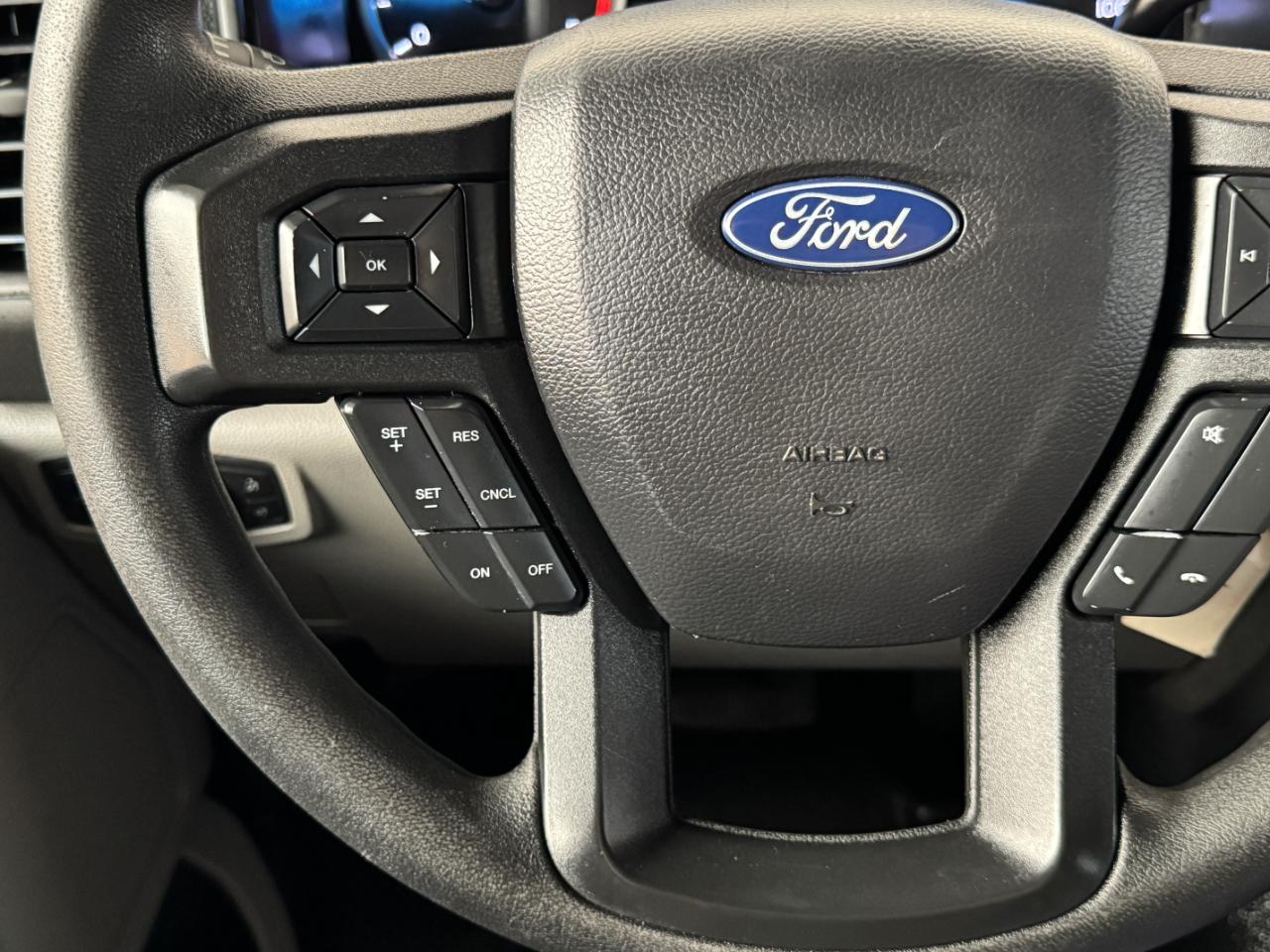 Ford Super Duty F-350 DRW  2019