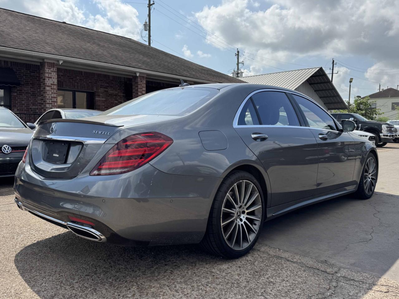 Mercedes-Benz S-Class  2019