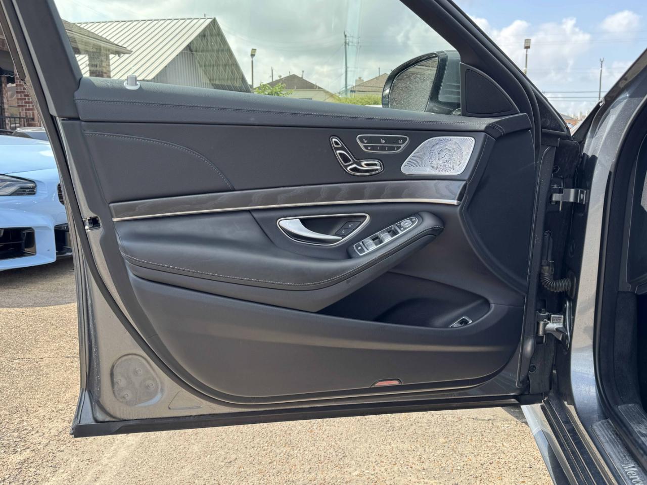 Mercedes-Benz S-Class  2019