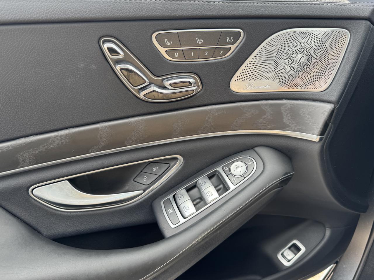 Mercedes-Benz S-Class  2019