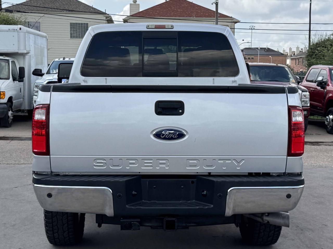 Ford Super Duty F-250 SRW  2012