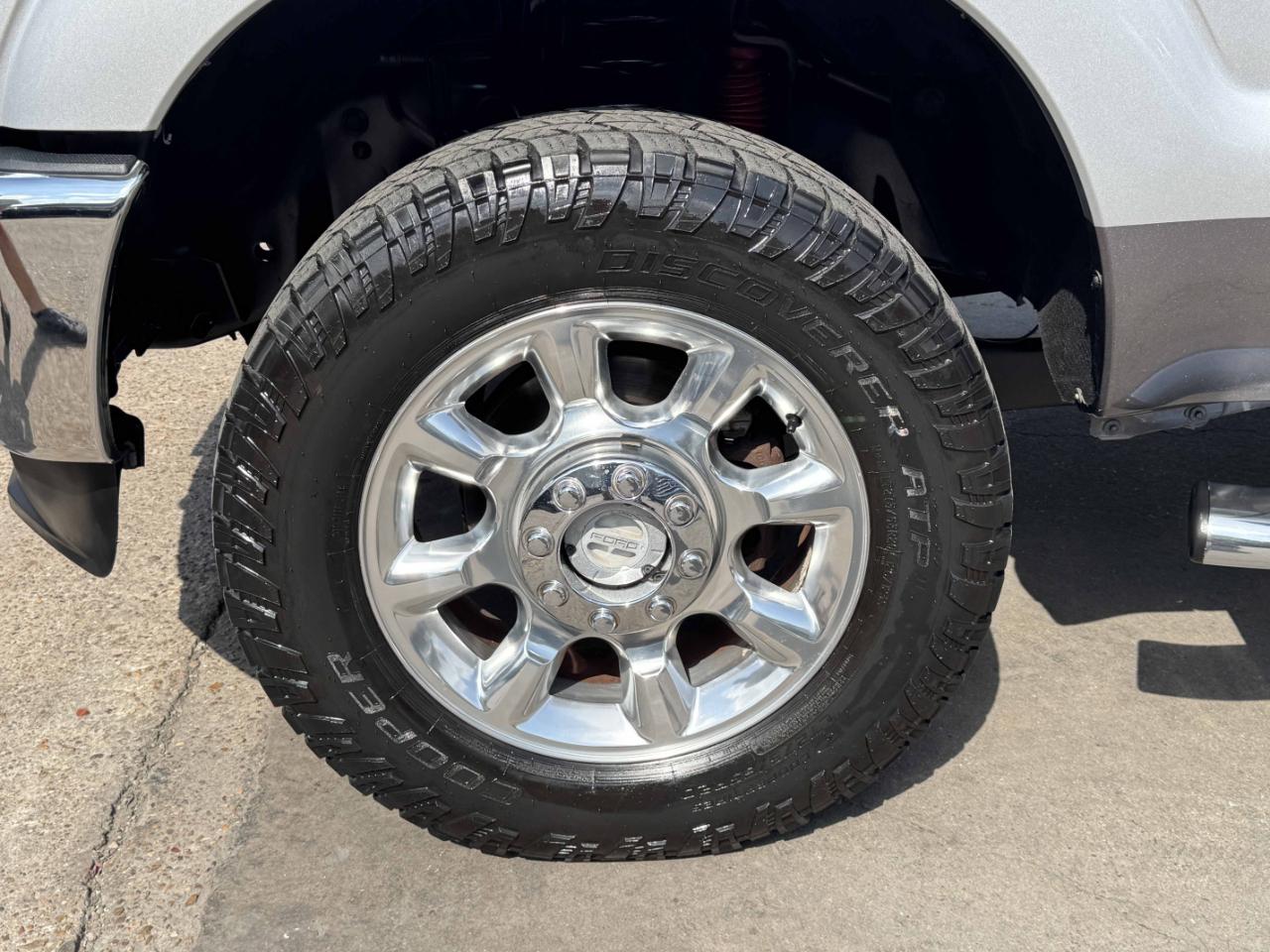 Ford Super Duty F-250 SRW  2012