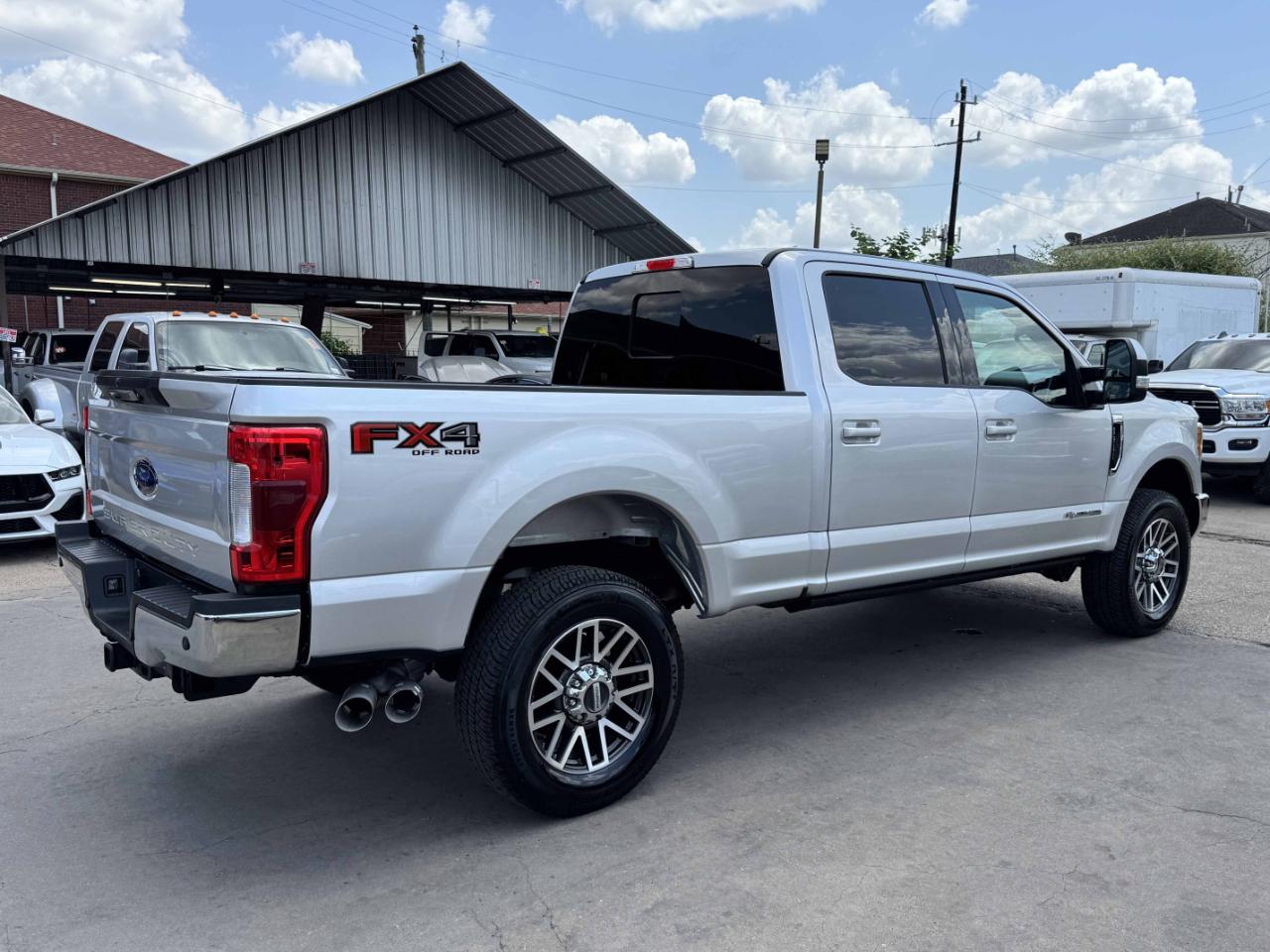 Ford Super Duty F-250 SRW  2017