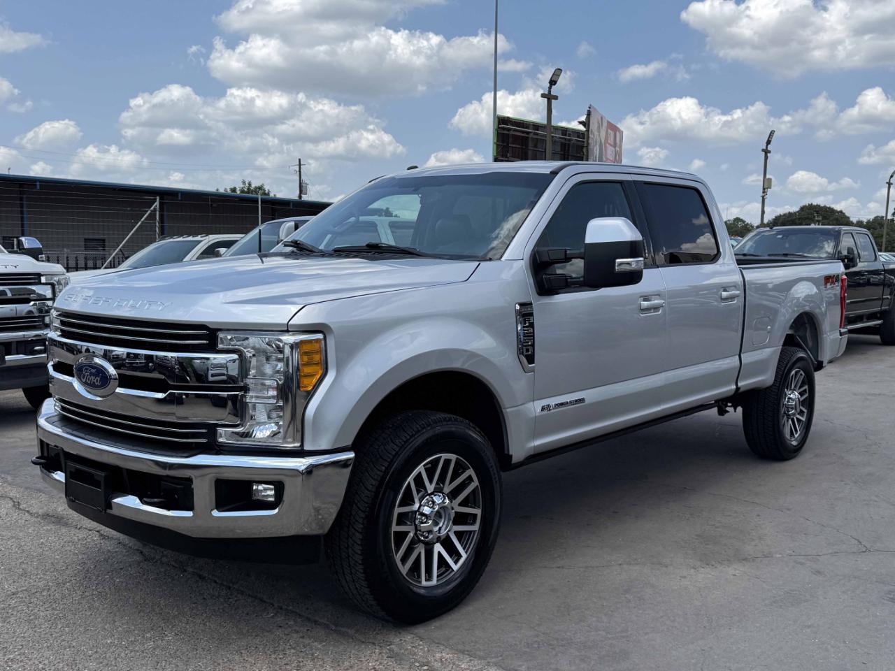 Ford Super Duty F-250 SRW  2017
