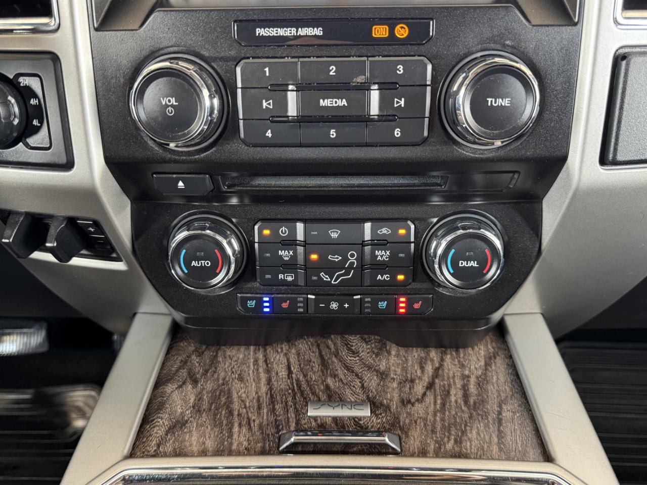 Ford Super Duty F-250 SRW  2017