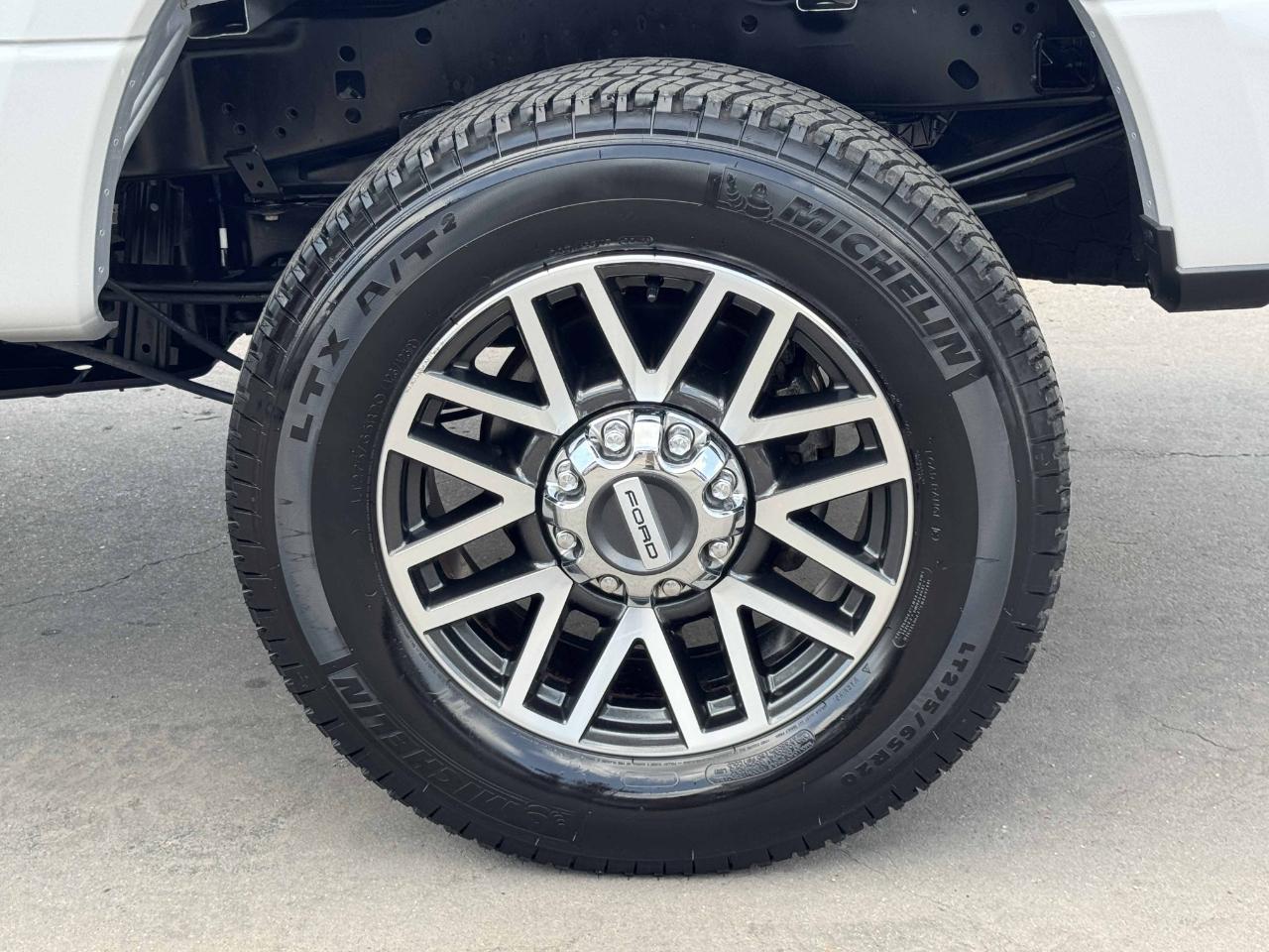 Ford Super Duty F-250 SRW  2017