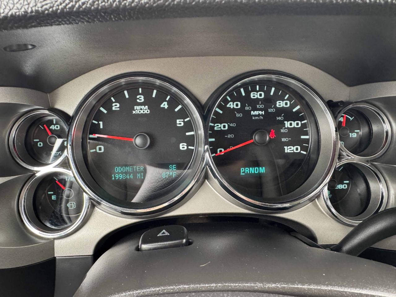 GMC Sierra 1500 SLE Crew Cab 2WD 2013