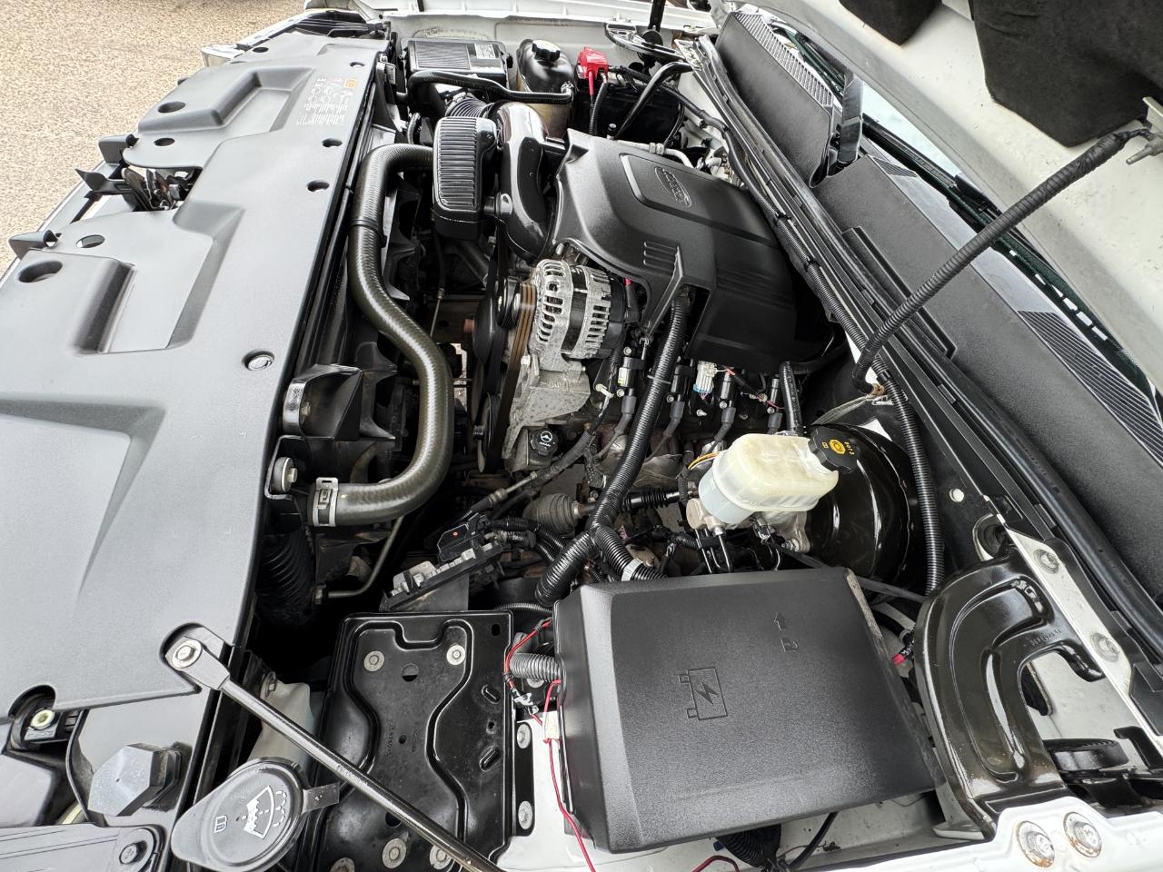 GMC Sierra 1500 SLE Crew Cab 2WD 2013