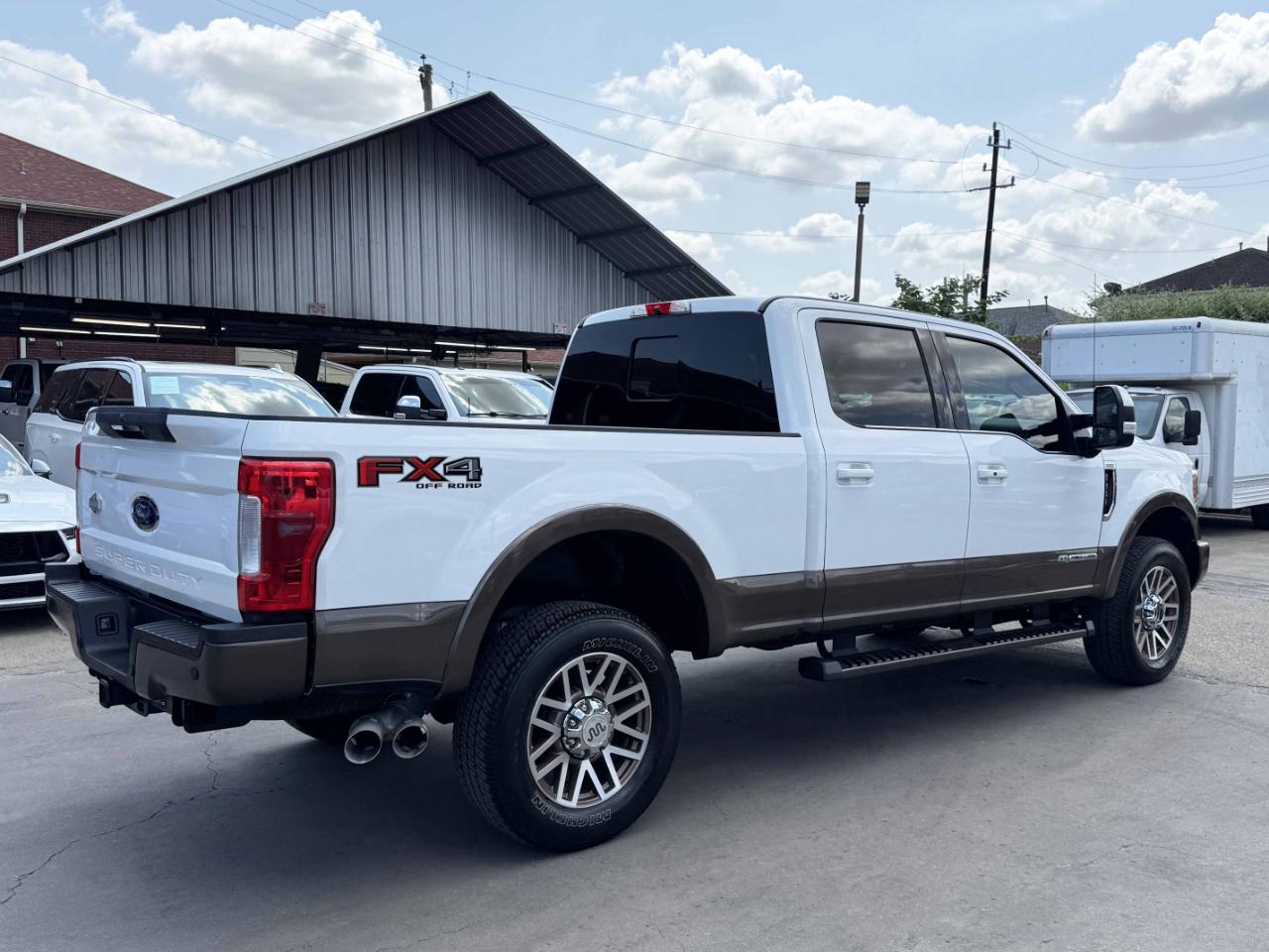 Ford Super Duty F-250 SRW  2017