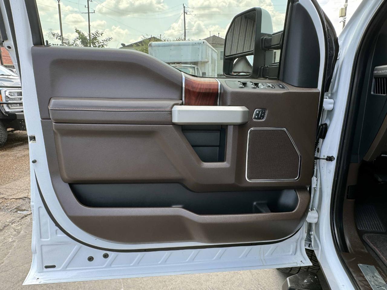 Ford Super Duty F-250 SRW  2017