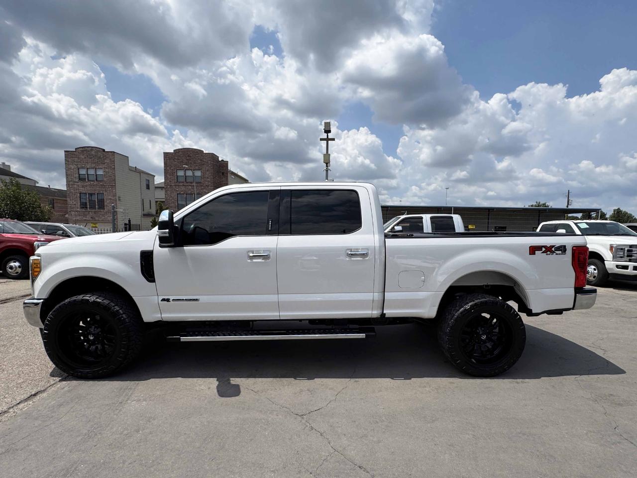 Ford Super Duty F-250 SRW  2017
