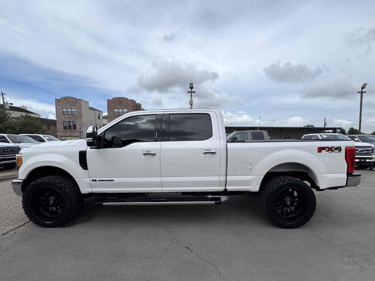 Ford Super Duty F-250 SRW  2017