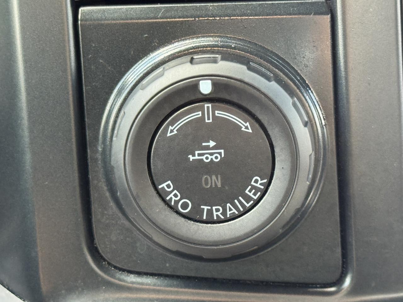 Ford Super Duty F-350 DRW  2024