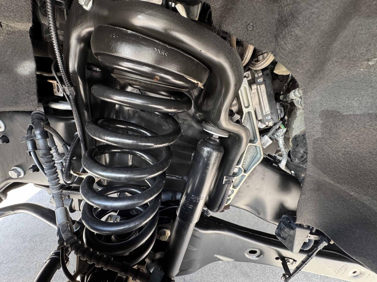 Ford Super Duty F-350 DRW  2024
