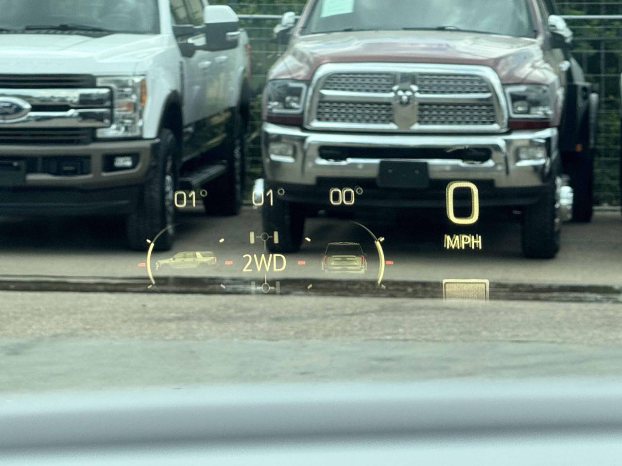 GMC Yukon Denali Ultimate 4WD 2023
