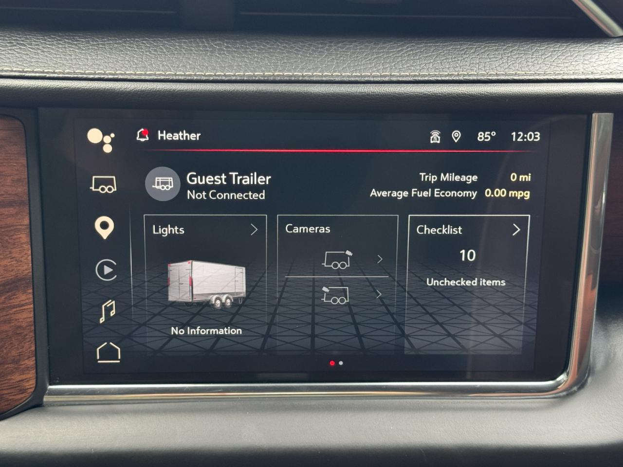 GMC Yukon Denali Ultimate 4WD 2023