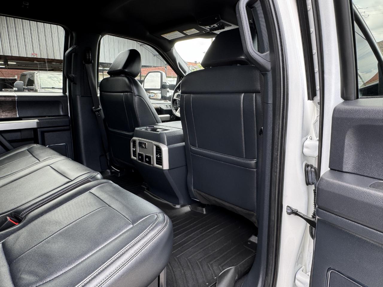 Ford Super Duty F-250 SRW  2022