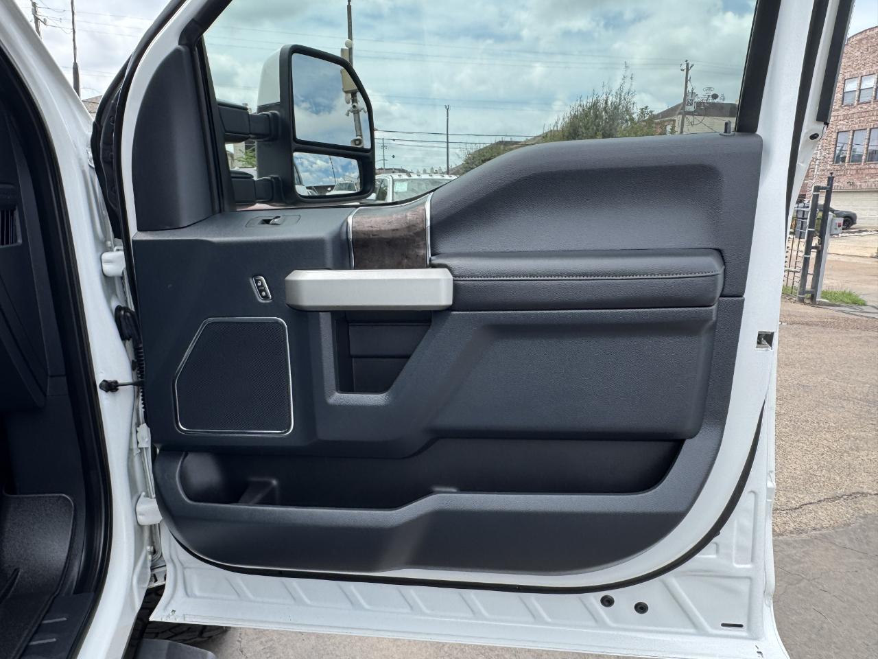 Ford Super Duty F-250 SRW  2022