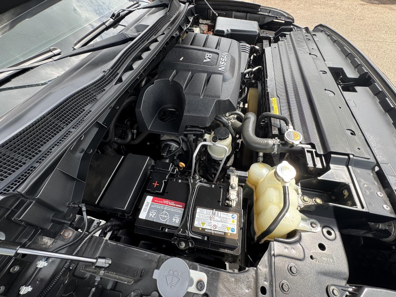 Nissan Titan Platinum Reserve Crew Cab 4WD 2018