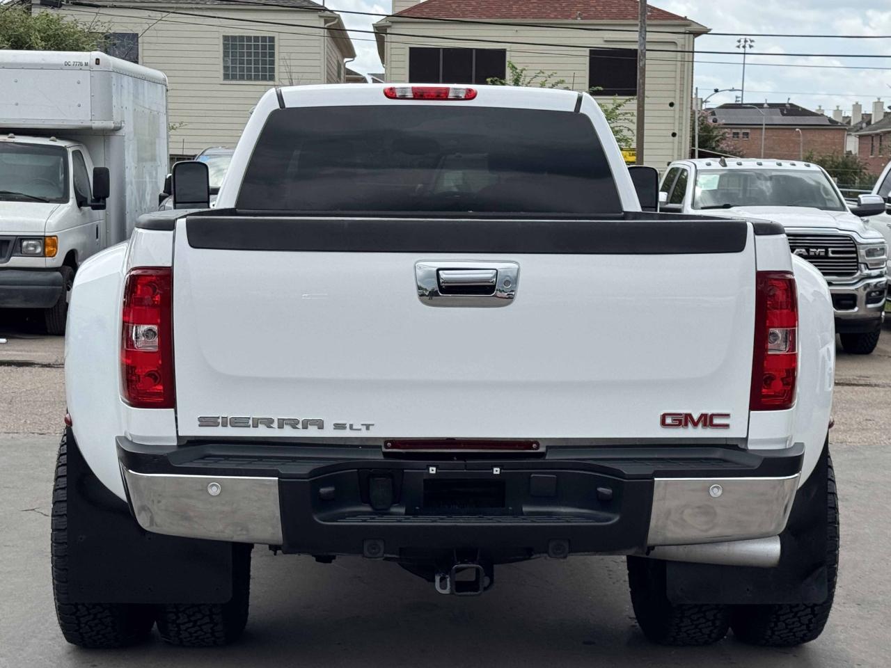 GMC Sierra 3500HD  2009