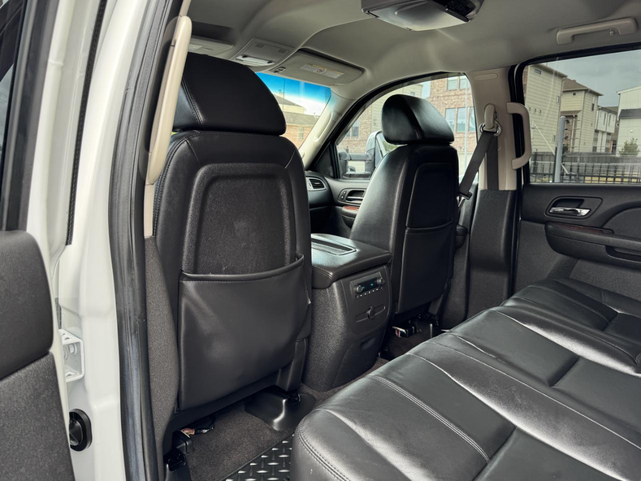 GMC Sierra 3500HD  2009