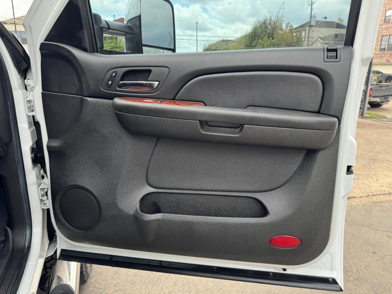 GMC Sierra 3500HD  2009
