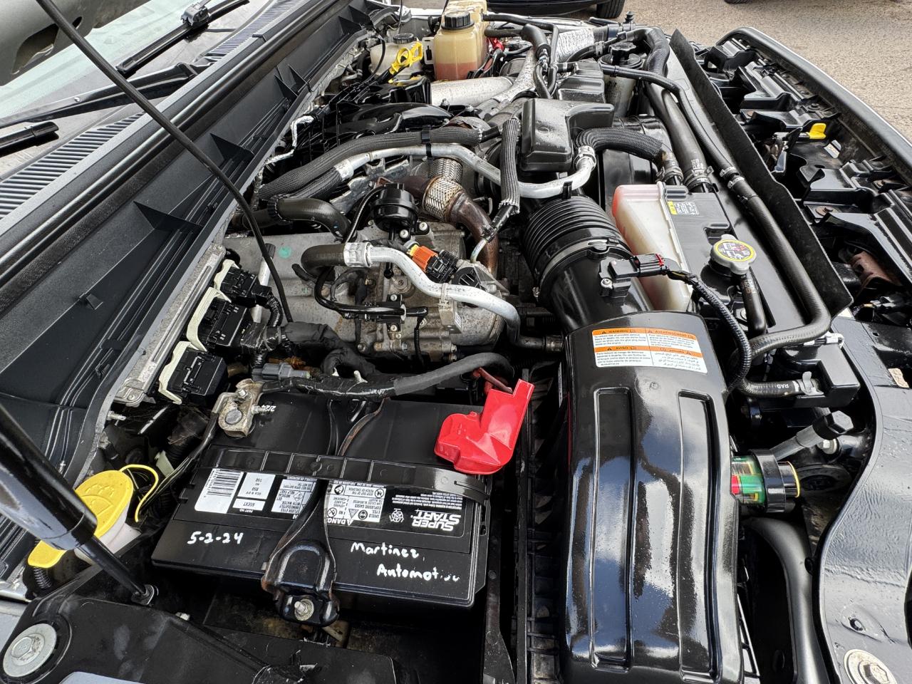 Ford Super Duty F-350 DRW  2011