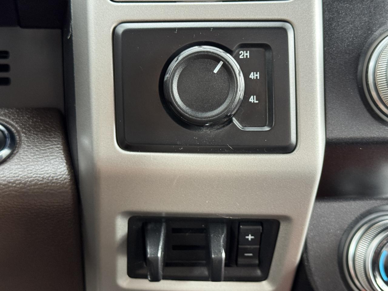 Ford Super Duty F-350 DRW  2019