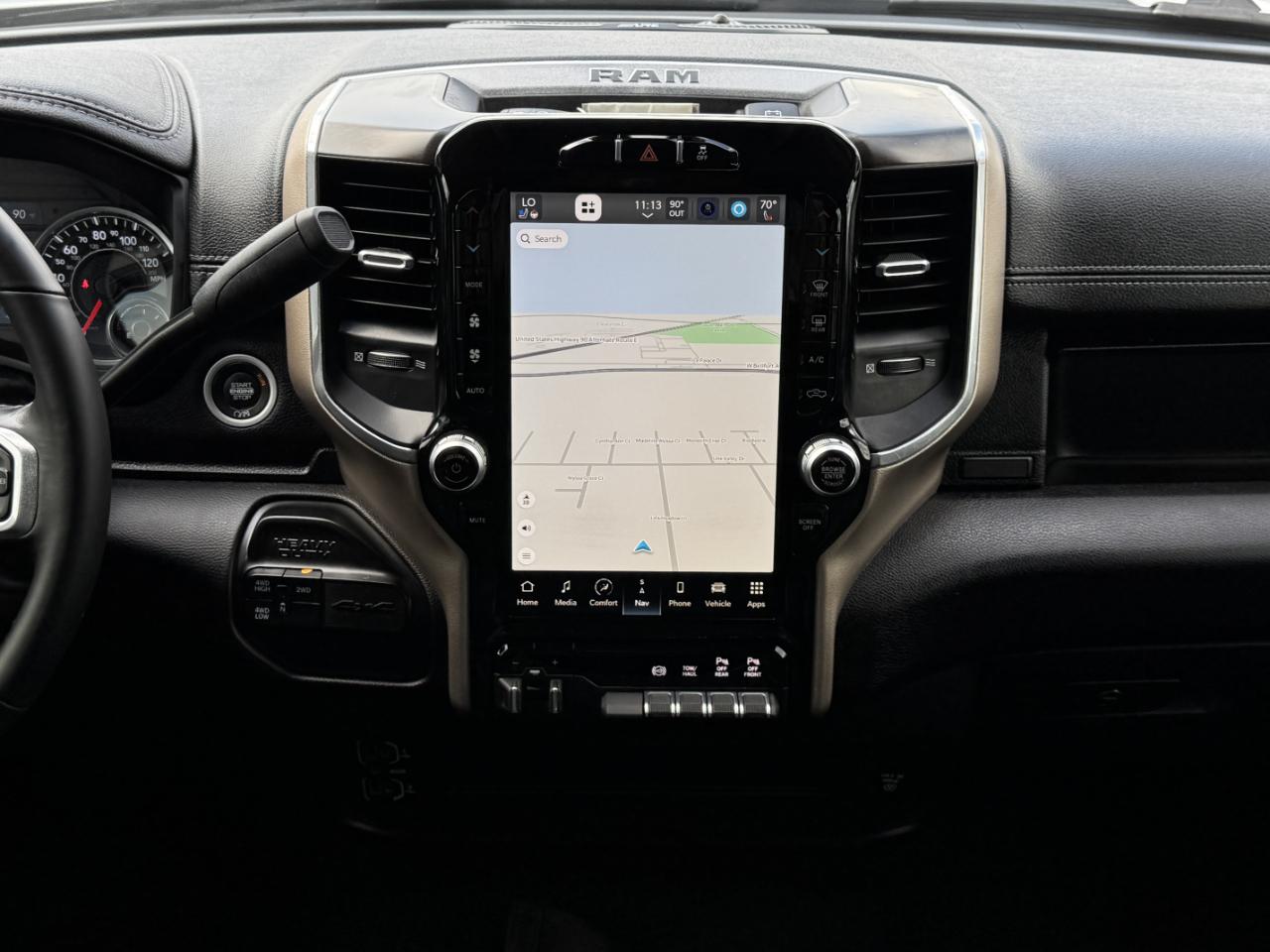 RAM 2500 Laramie Crew Cab 4WD 2023