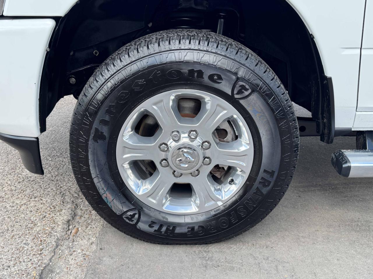 RAM 2500 Laramie Crew Cab 4WD 2023