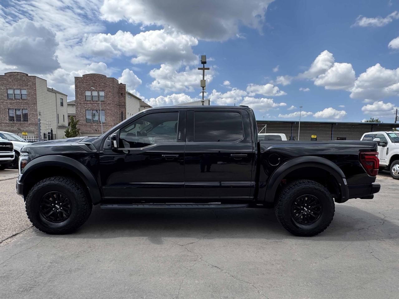 Ford F-150 Raptor SuperCrew 4WD 2024