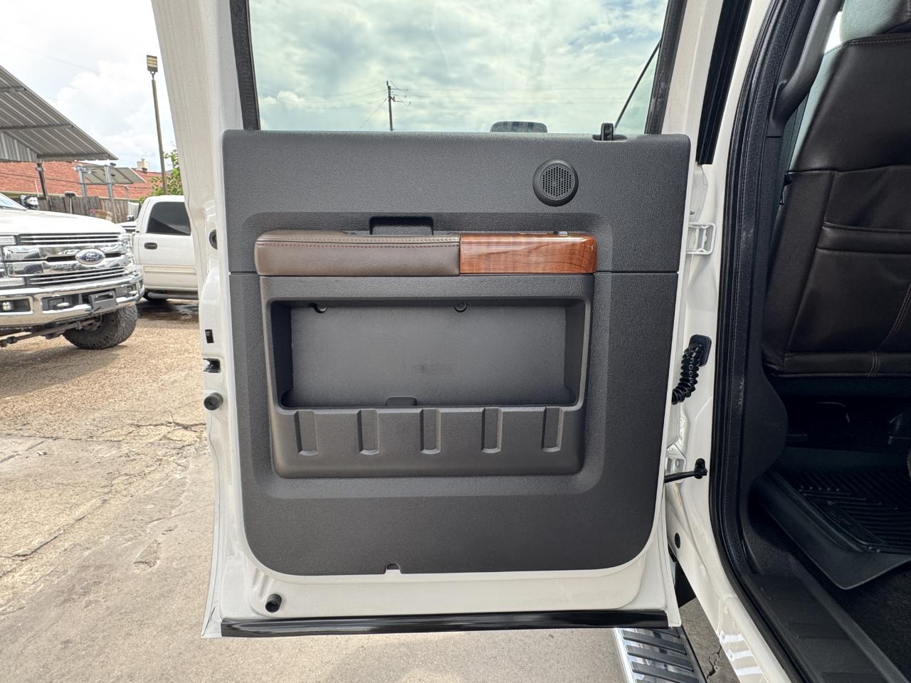 Ford Super Duty F-250 SRW  2015