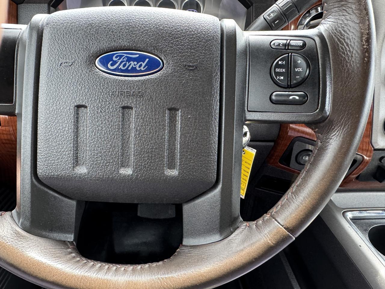 Ford Super Duty F-250 SRW  2015