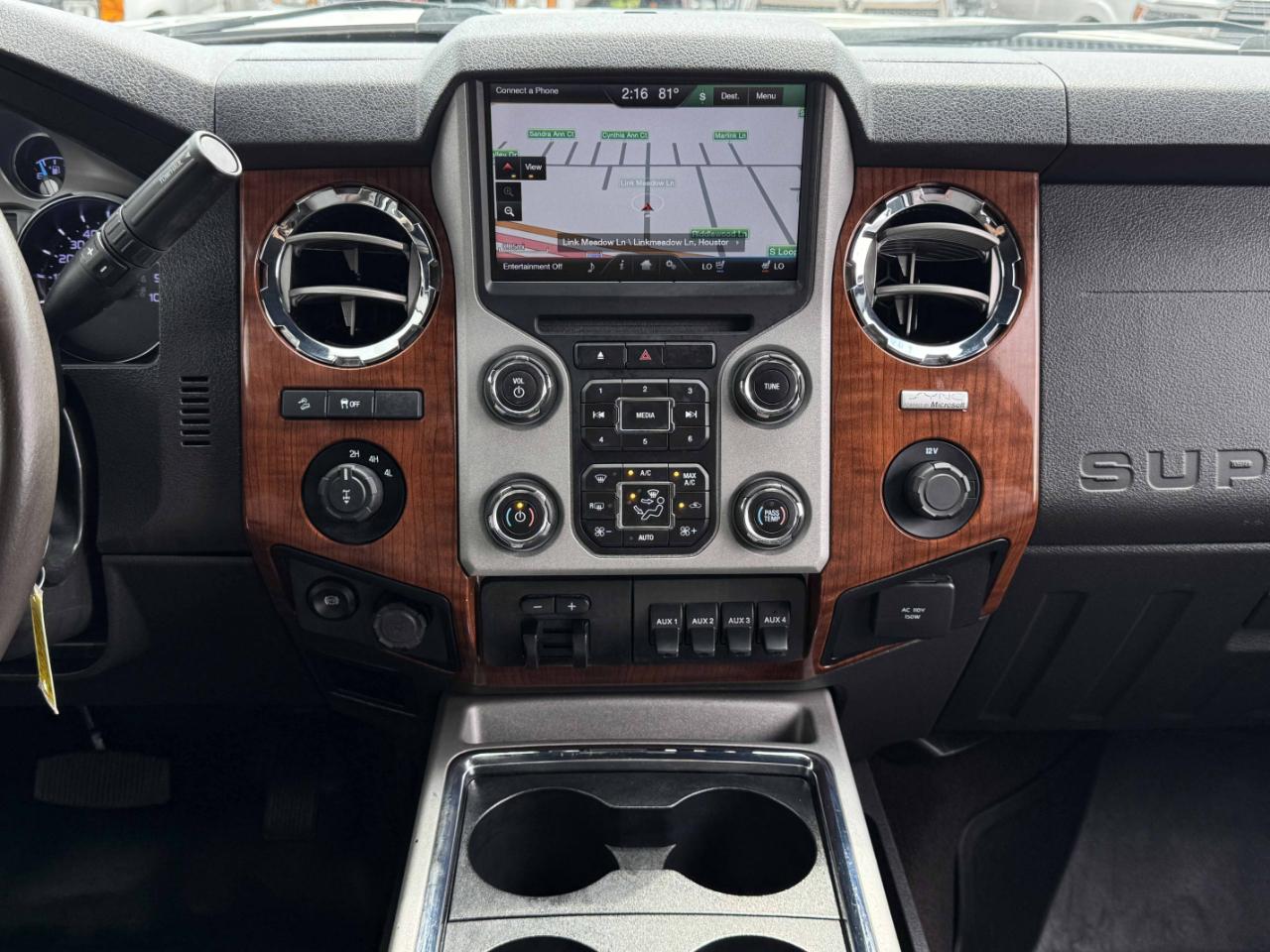Ford Super Duty F-250 SRW  2015