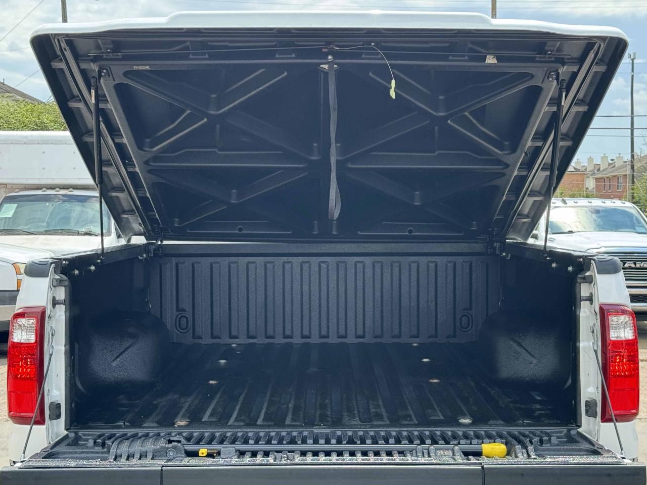 Ford Super Duty F-250 SRW  2015