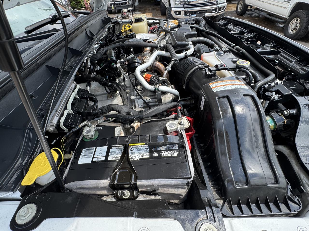Ford Super Duty F-250 SRW  2015