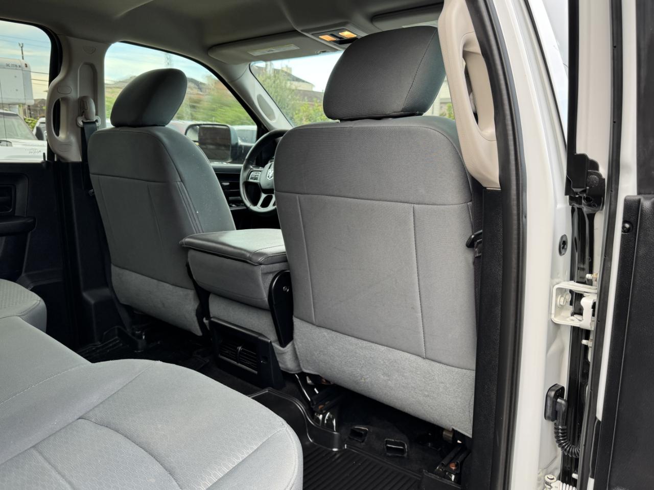 RAM 2500 Tradesman Crew Cab 4WD 2016
