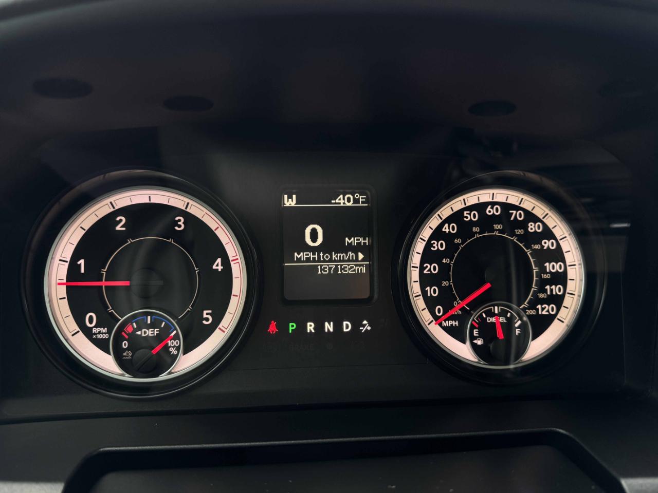 RAM 2500 Tradesman Crew Cab 4WD 2016