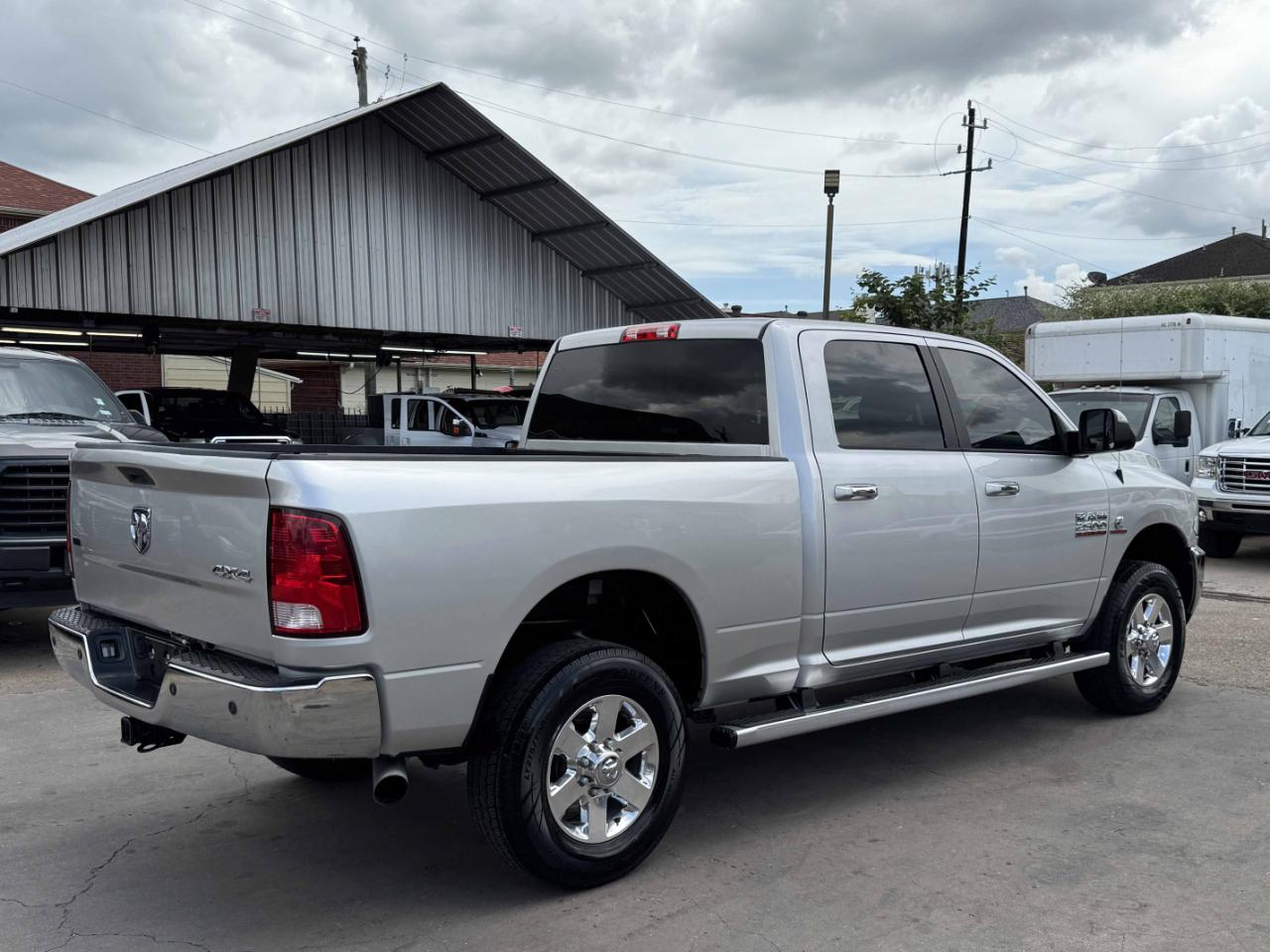 RAM 2500 SLT Crew Cab 4WD 2015