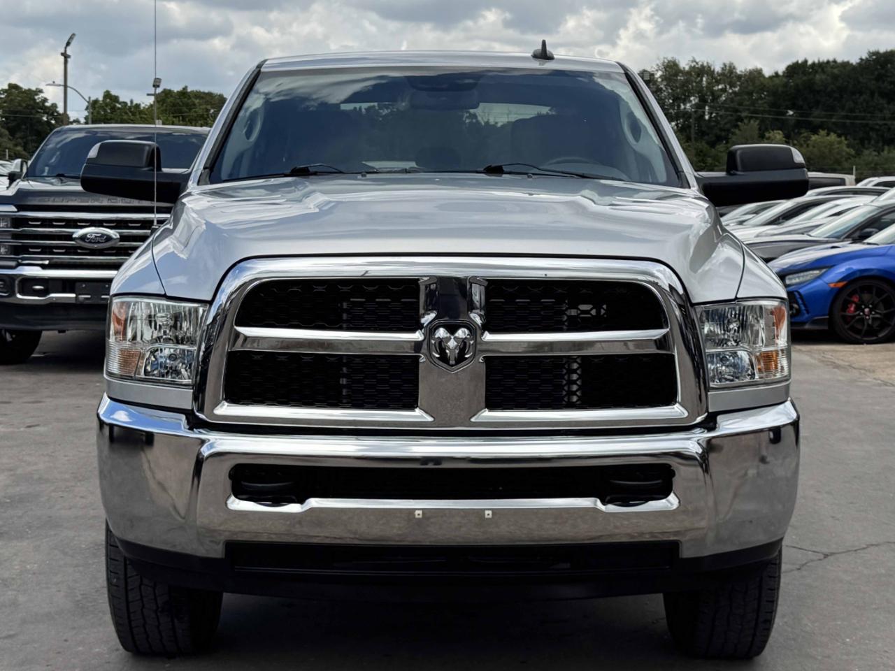 RAM 2500 SLT Crew Cab 4WD 2015