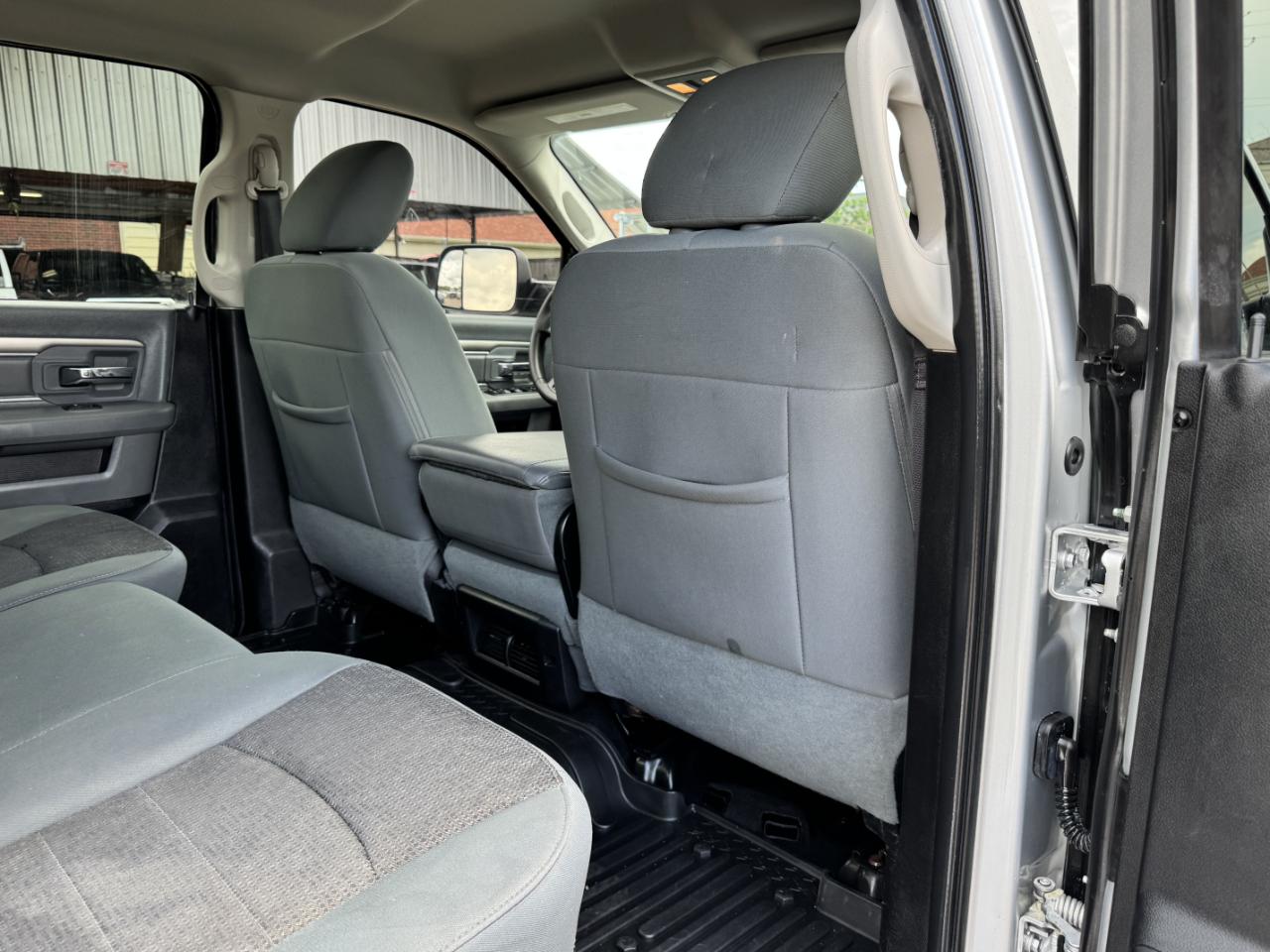 RAM 2500 SLT Crew Cab 4WD 2015