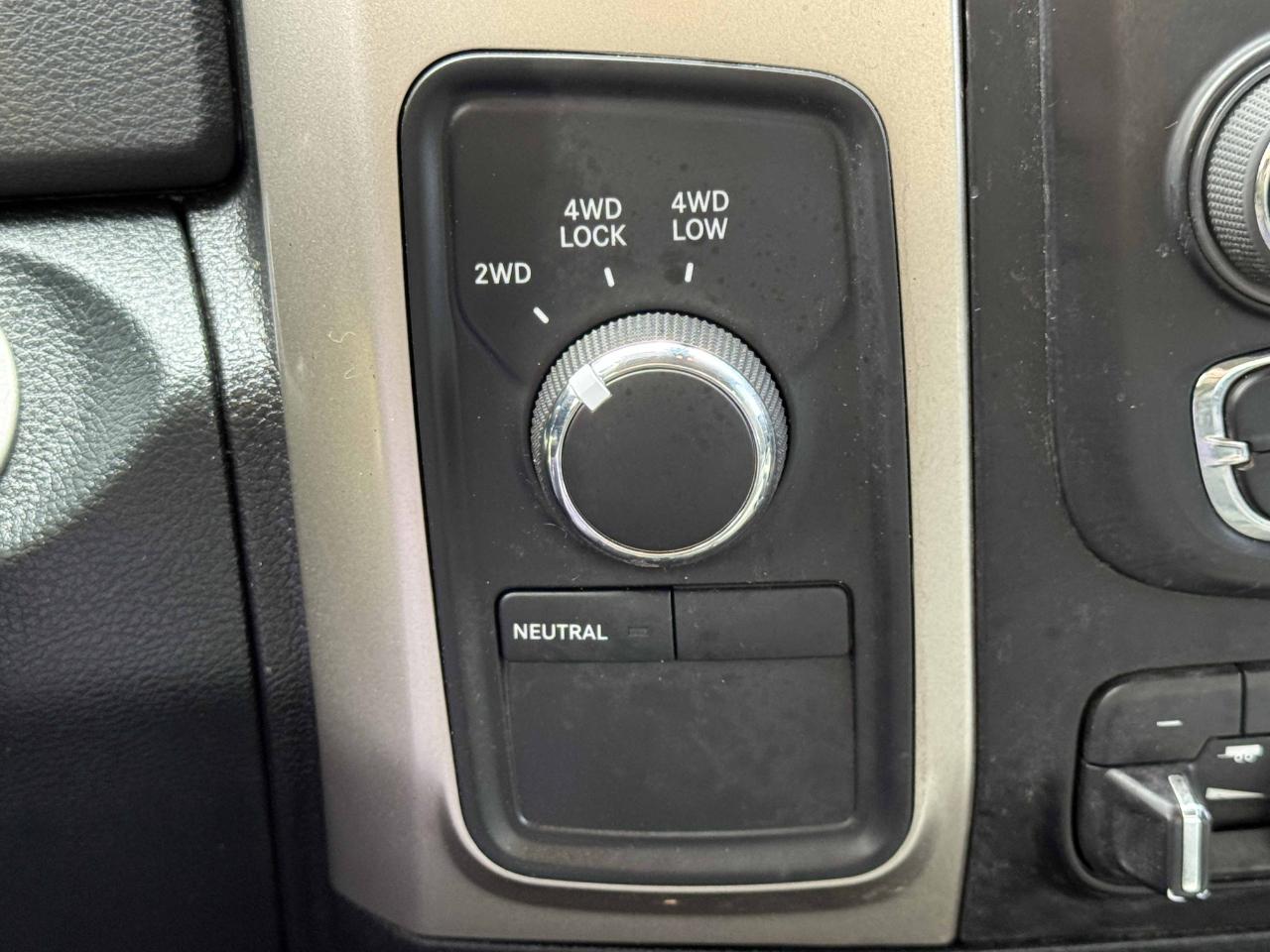 RAM 2500 SLT Crew Cab 4WD 2015
