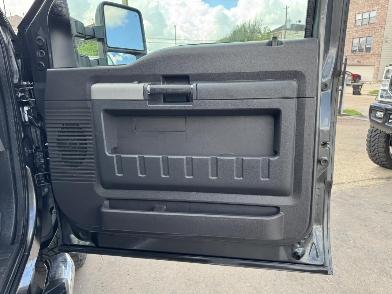 Ford Super Duty F-350 SRW  2016