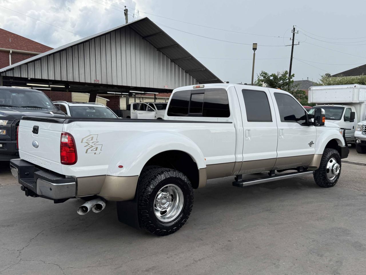Ford Super Duty F-450 DRW  2012