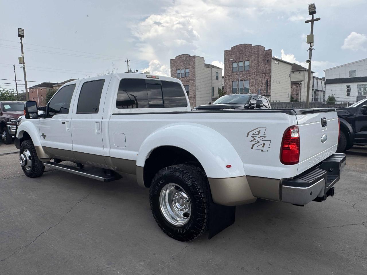 Ford Super Duty F-450 DRW  2012