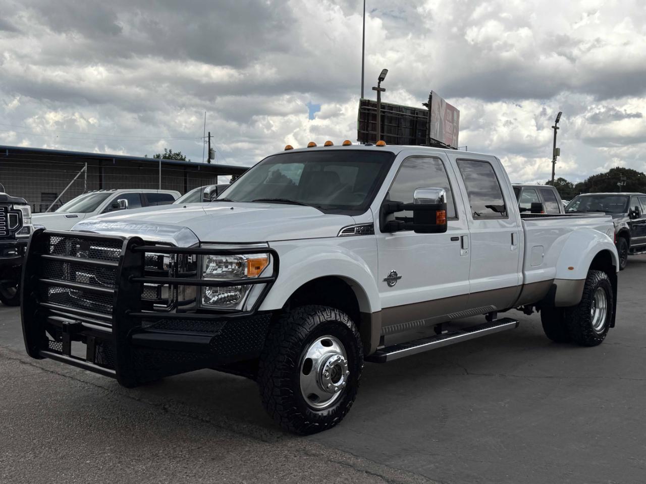 Ford Super Duty F-450 DRW  2012