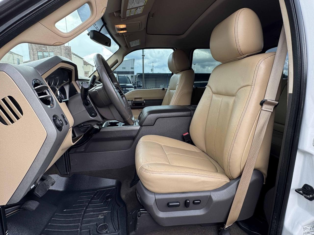 Ford Super Duty F-450 DRW  2012