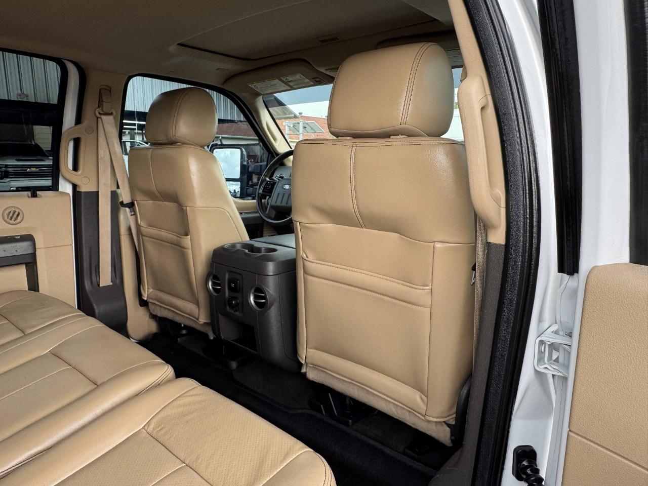 Ford Super Duty F-450 DRW  2012